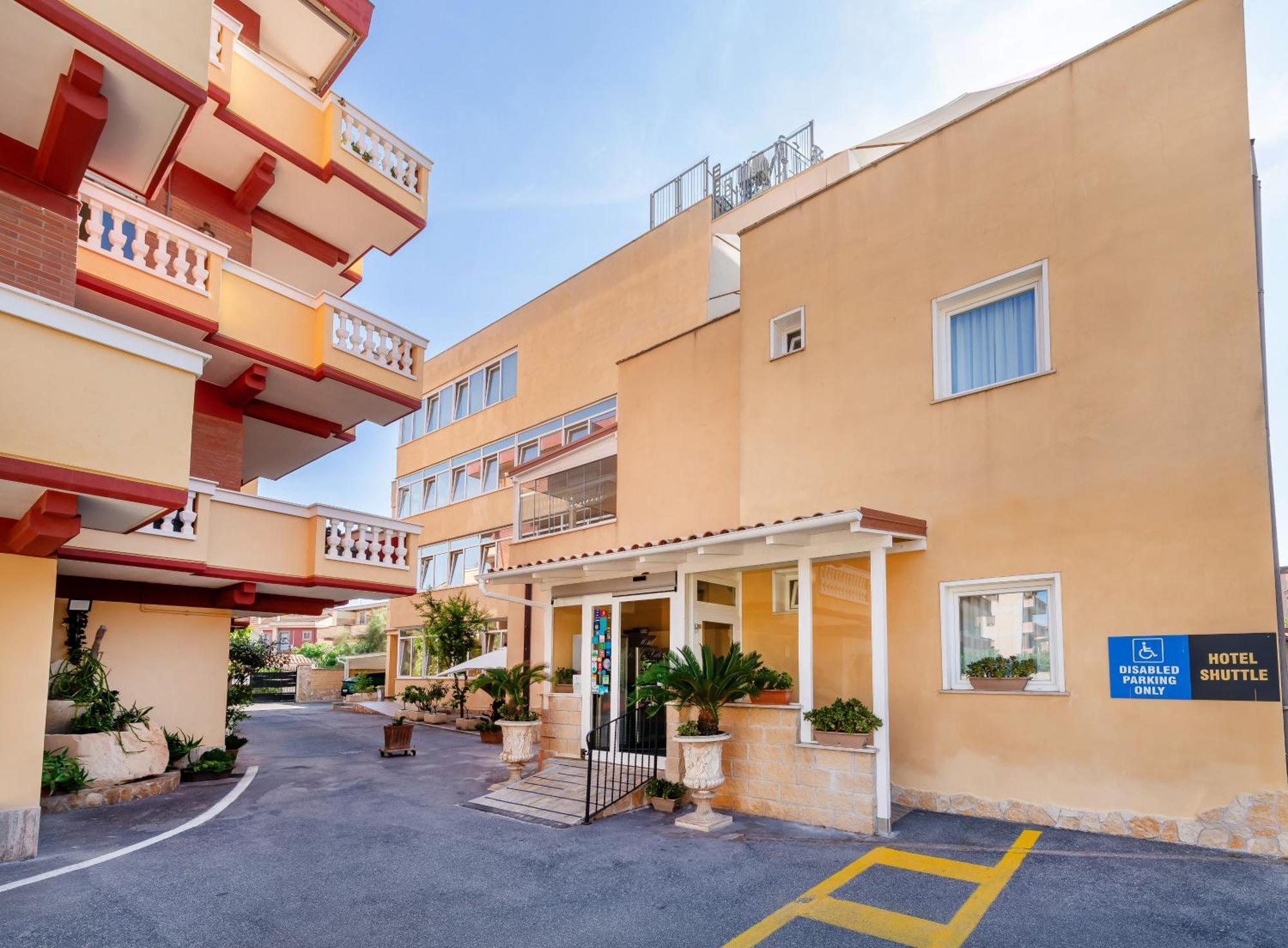 Hotel De La Ville Relais Fiumicino Extérieur photo
