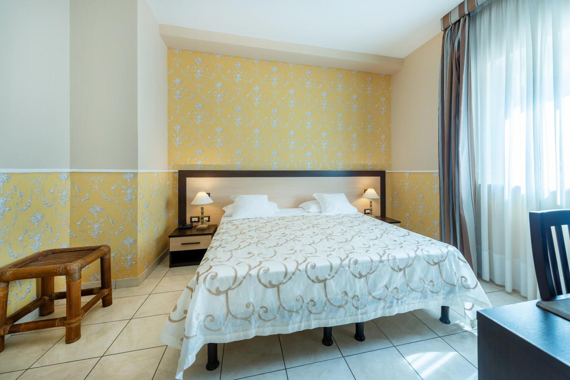 Hotel De La Ville Relais Fiumicino Extérieur photo
