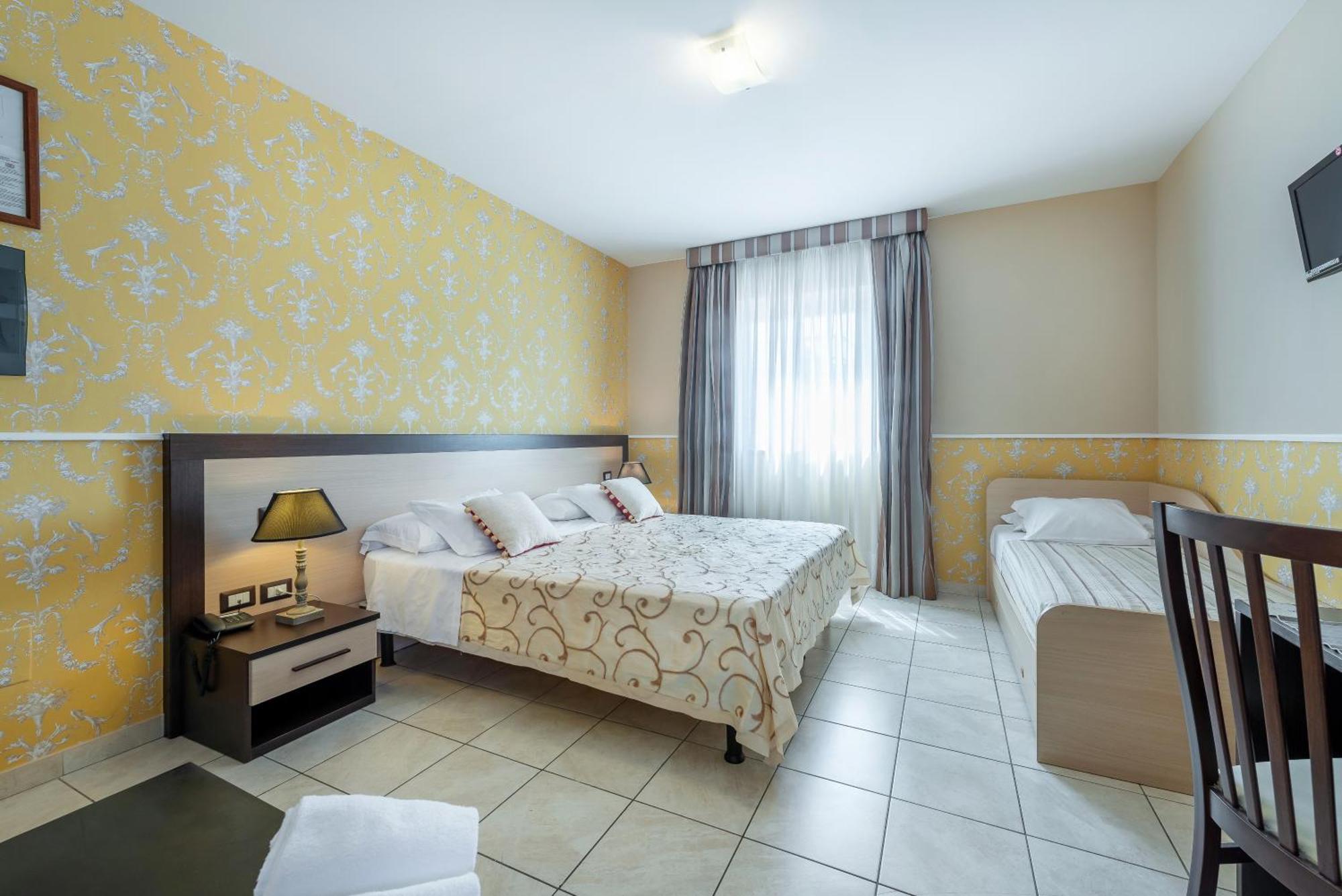 Hotel De La Ville Relais Fiumicino Extérieur photo